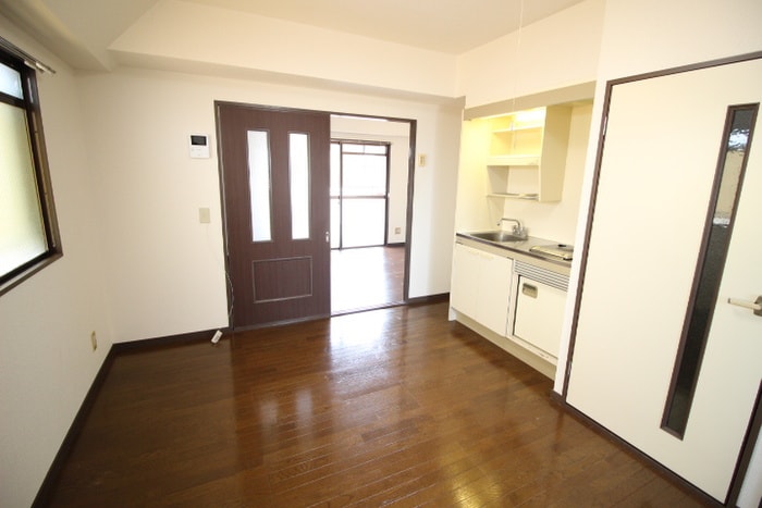 居室 フィ－プル一社