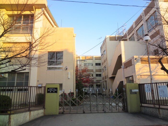 名古屋市立長須賀小学校(小学校)まで1500m ラフィーネ