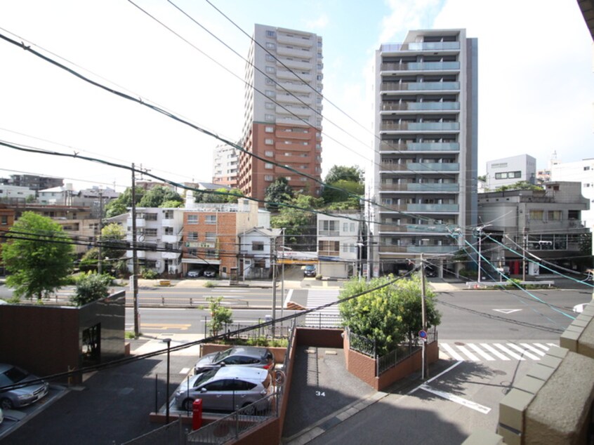 室内からの展望 パ－クスティ八事