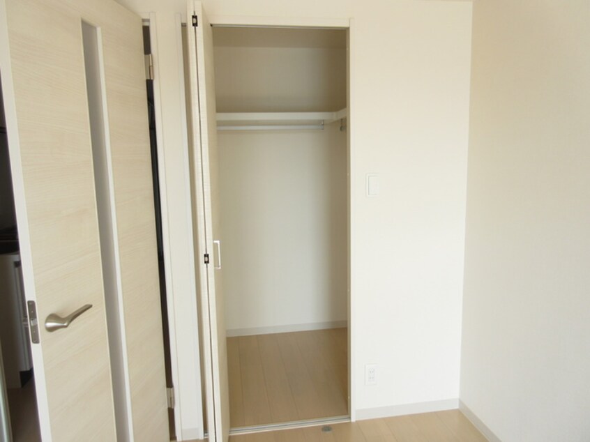 収納 リラ出来町