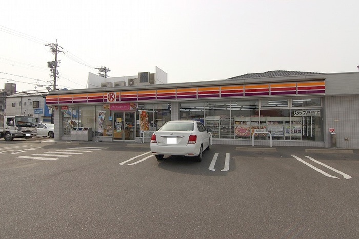 サークルＫちかま通店(コンビニ)まで328m プレスイン城下