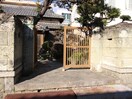 エントランス部分 十六町貸家