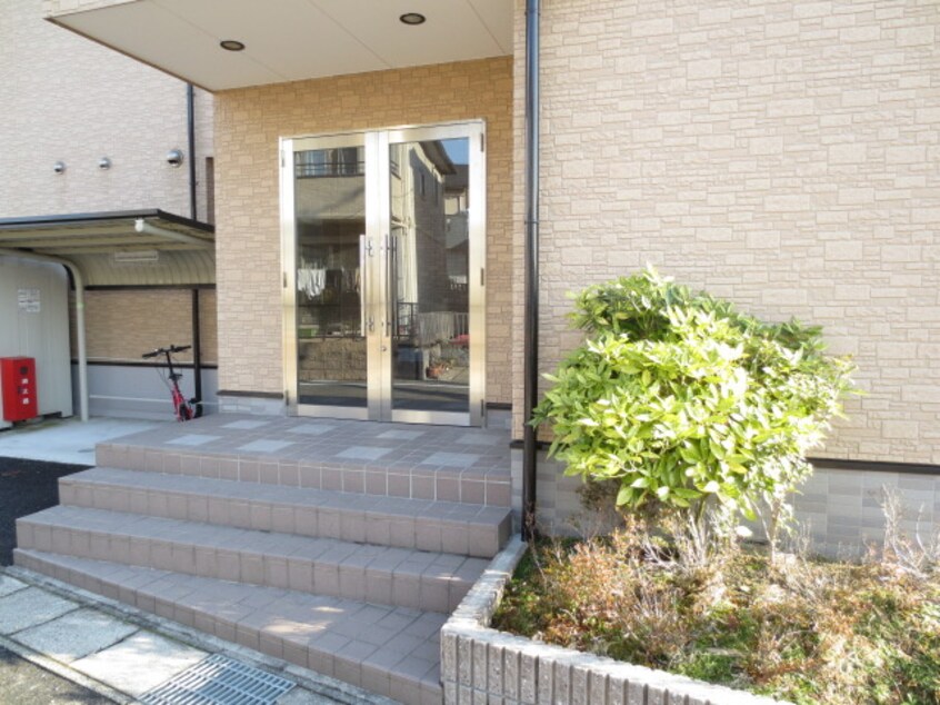 エントランス部分 アム－ル神ノ木