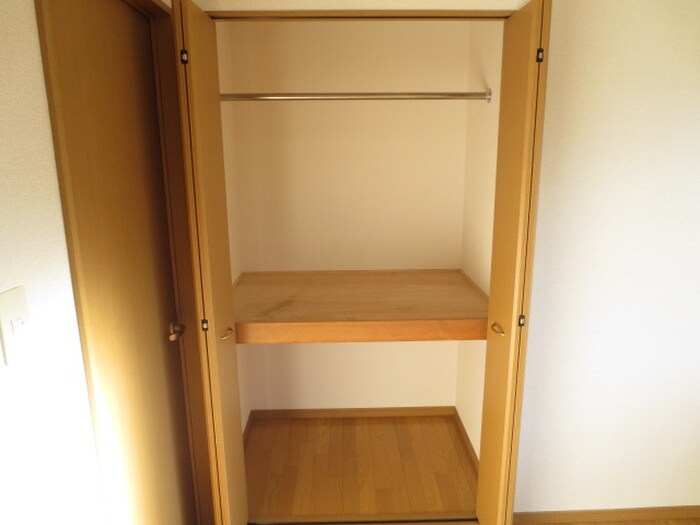 収納 アム－ル神ノ木