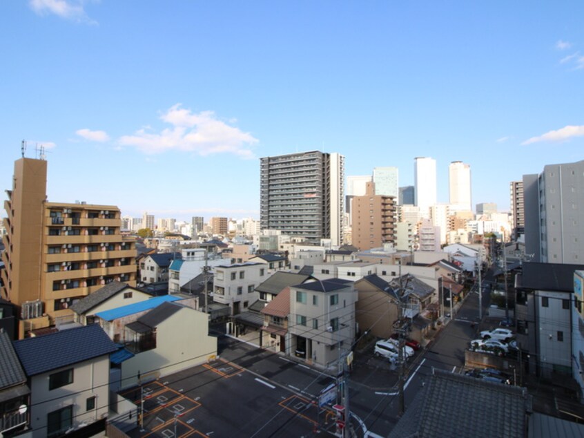 室内からの展望 ルネフラッツ名駅西