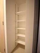 収納 ルネフラッツ名駅西
