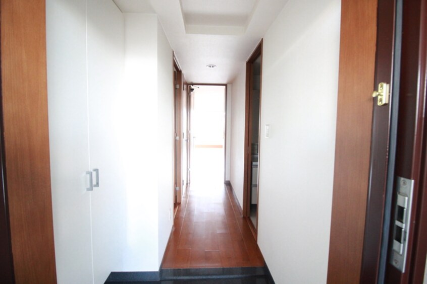 廊下 アイユ－八事