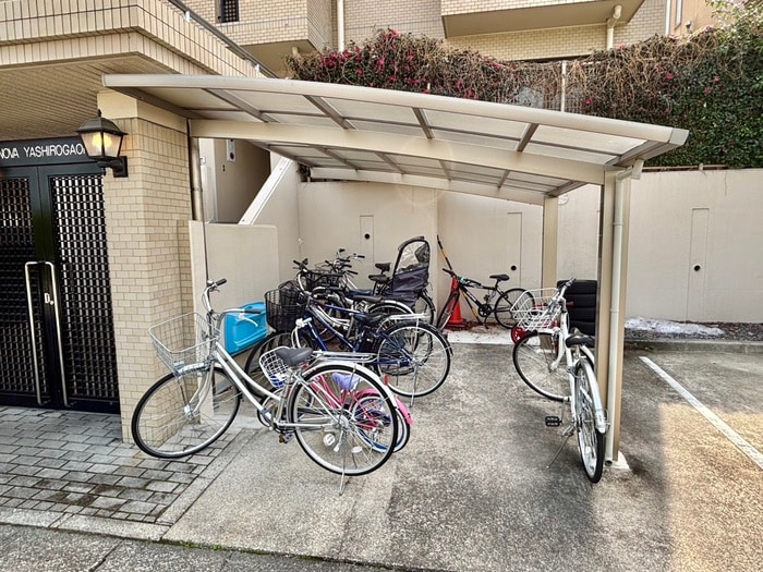駐輪場 パークノヴァ社が丘