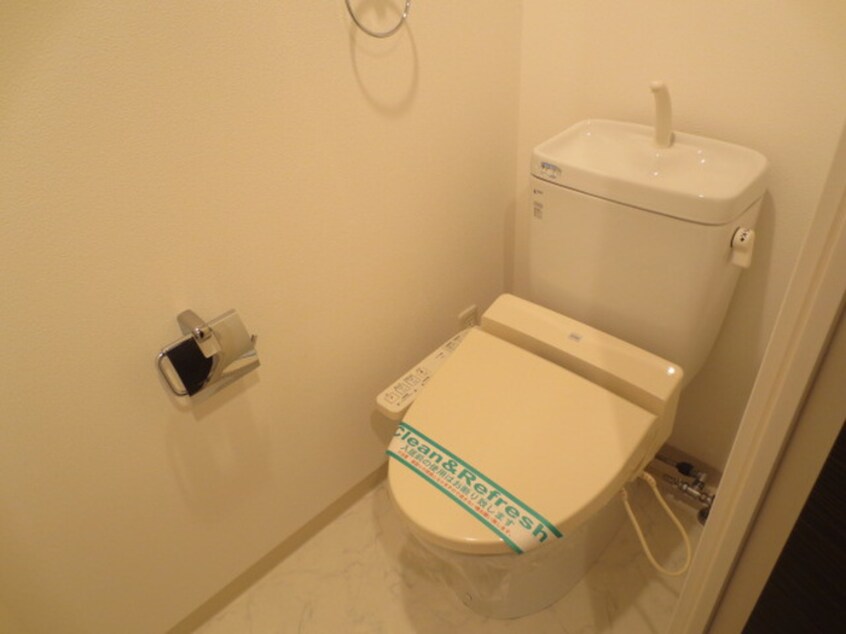 トイレ プライムア－バン葵