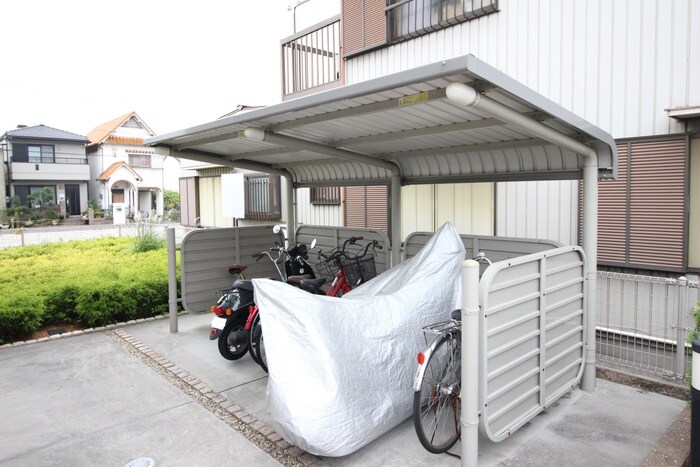 駐輪場 ラフレシール