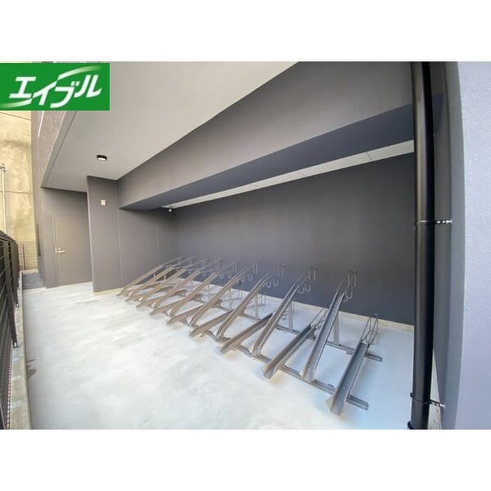 駐輪場 H-CLASSY TAKAOKA