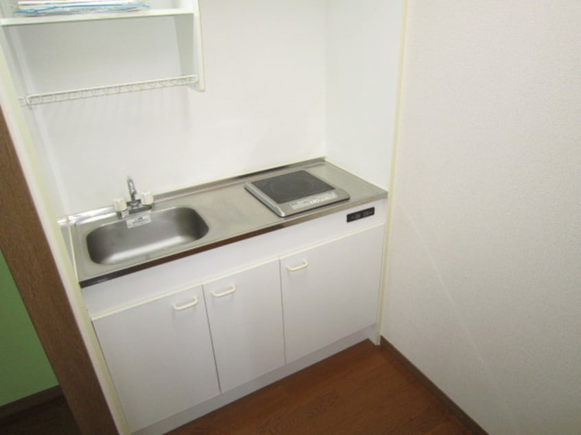 キッチン コンド・勝川(203)