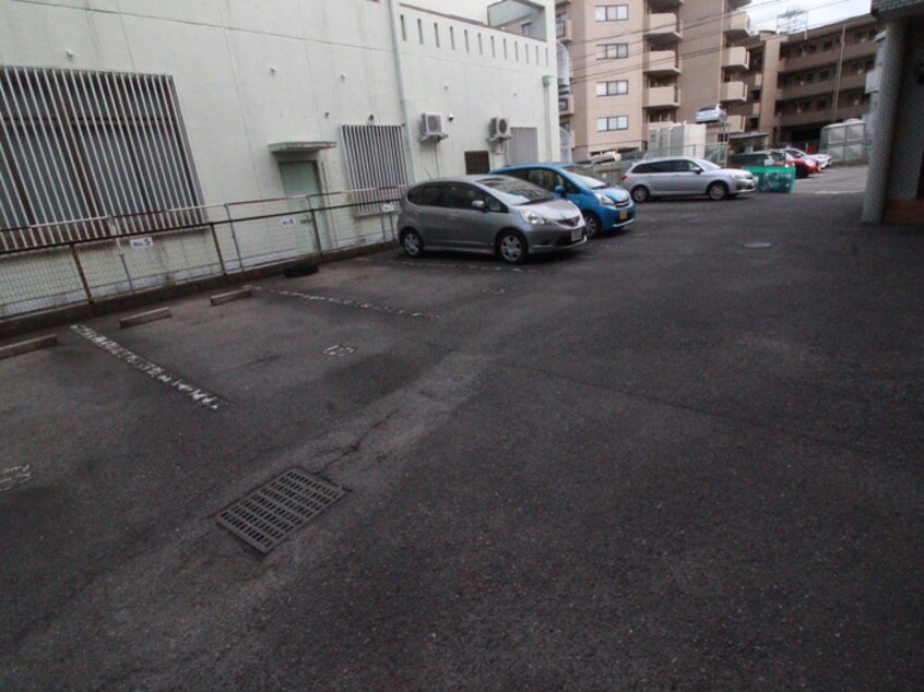 駐車場 ア－バンきたじま