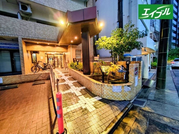 エントランス部分 ダイアパレス新栄