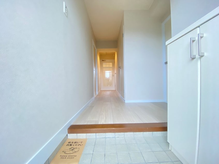 玄関 ロイヤル若葉台