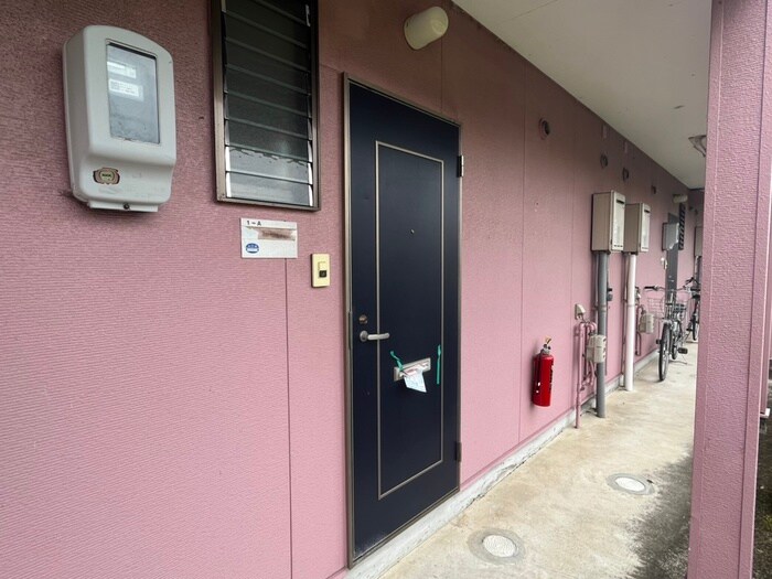 エントランス部分 メゾン坂左右