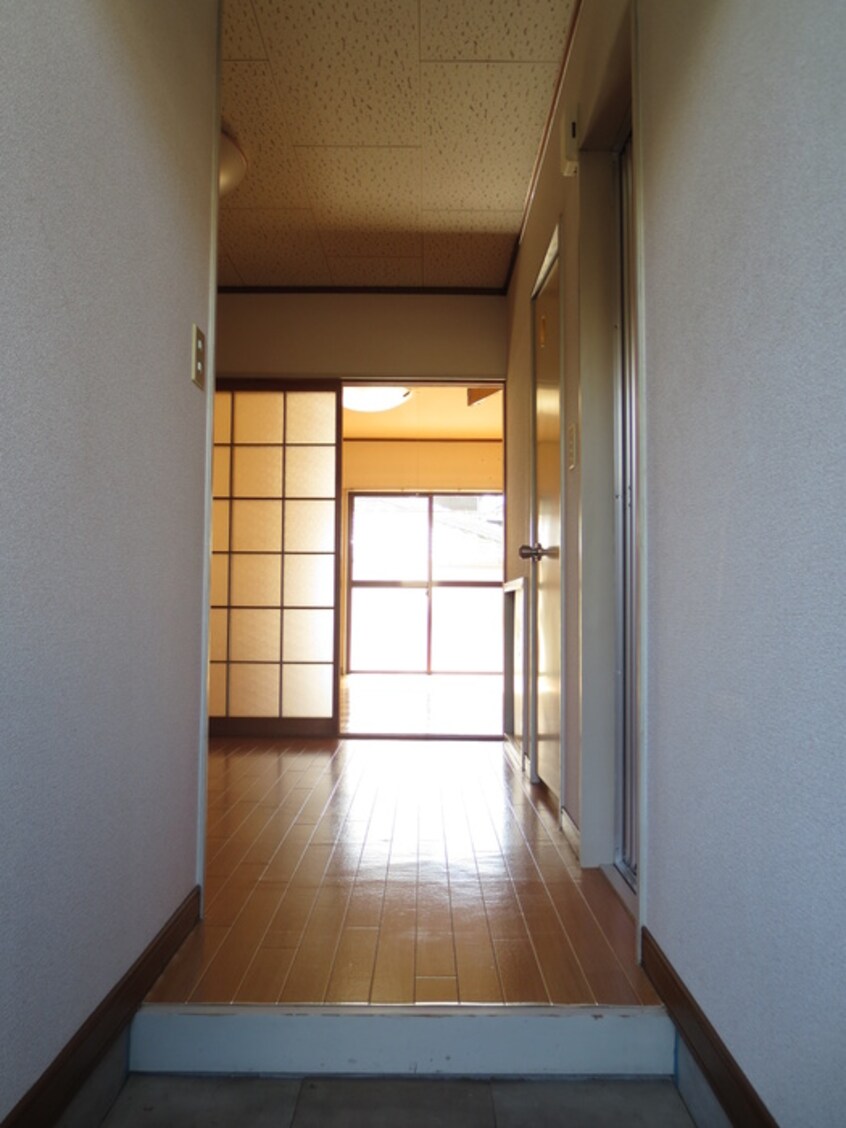 玄関 ハイツメモリ－
