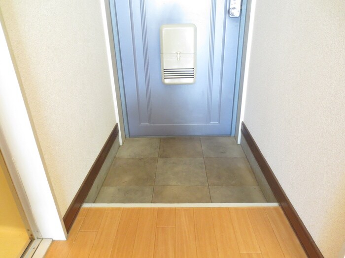 玄関 ハイツメモリ－