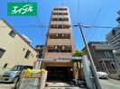 プレスイン旗屋の外観