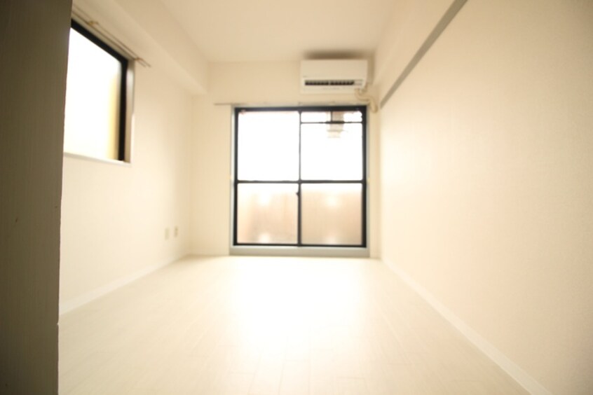 居室 プレスイン旗屋