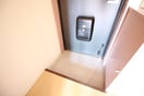 玄関 プレスイン旗屋