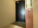玄関 プレスイン旗屋