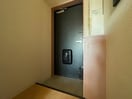 玄関 プレスイン旗屋