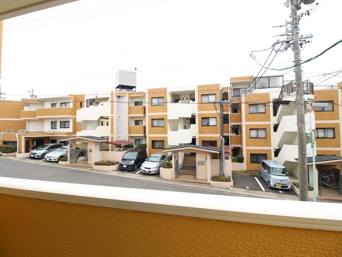 室内からの展望 ベリンジェラの杜