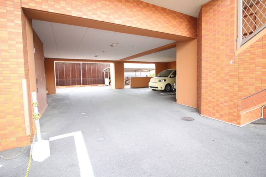 駐車場 御舘鯛取