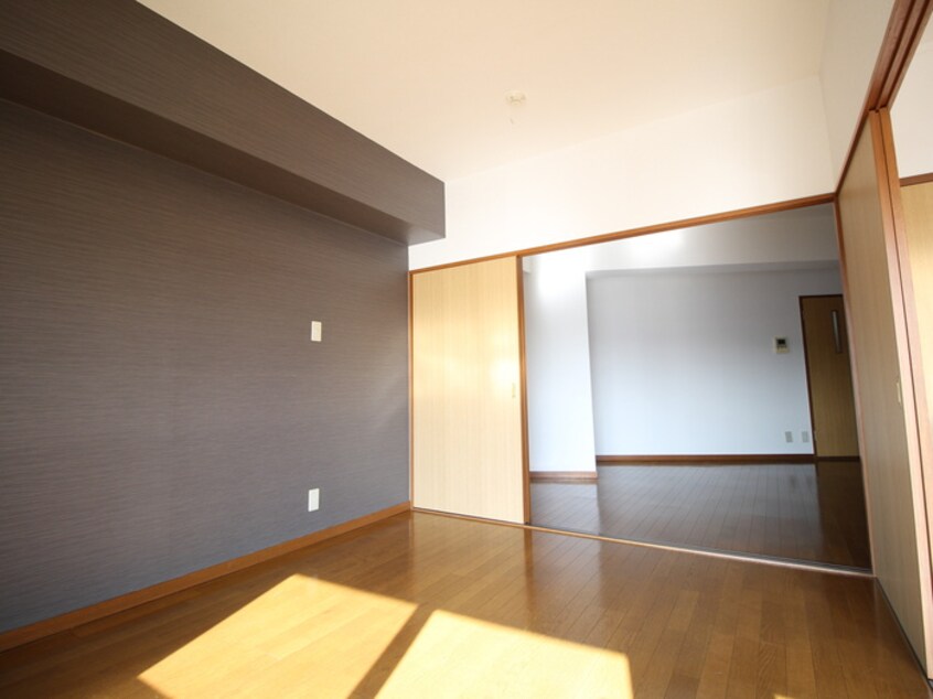 居室 サンヒルズ松和花壇