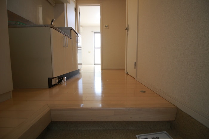 廊下 クレフラスト道徳駅前