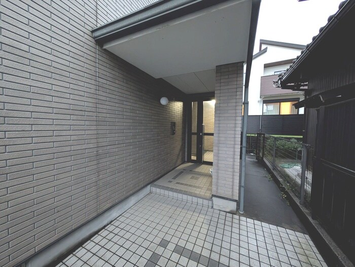 エントランス部分 ワイズ
