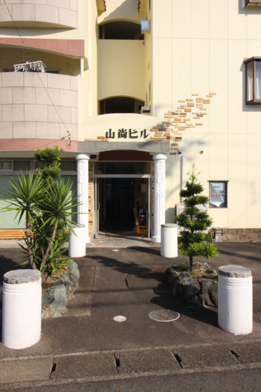 エントランス部分 ｴｸｾﾚﾝｽｻﾝｼｮｳ