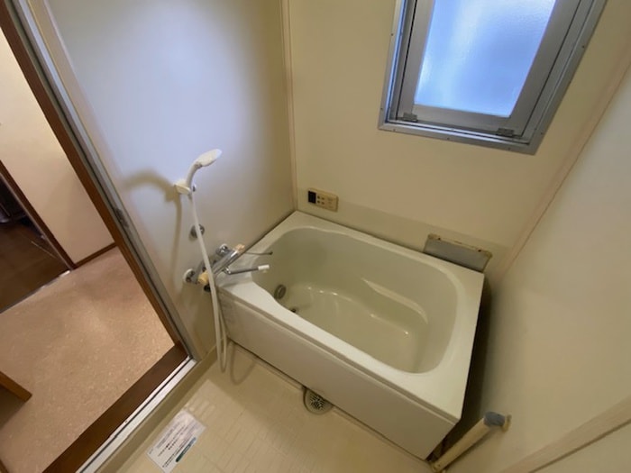 バス／シャワールーム等 ｴｸｾﾚﾝｽｻﾝｼｮｳ