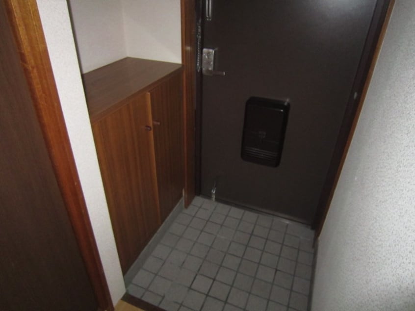 玄関 メゾンドＳＫⅡ