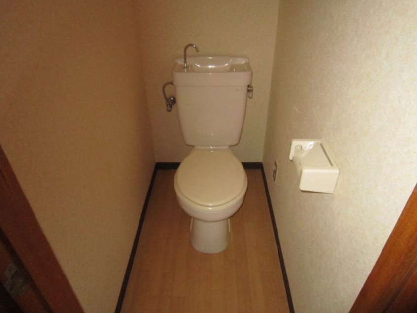 トイレ メゾンドＳＫⅡ