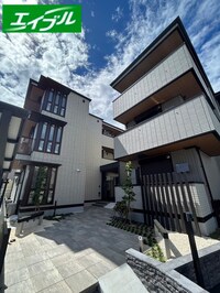 サンカームつるまい