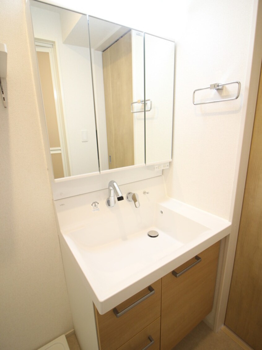 洗面 フラット・ｽﾘｰ