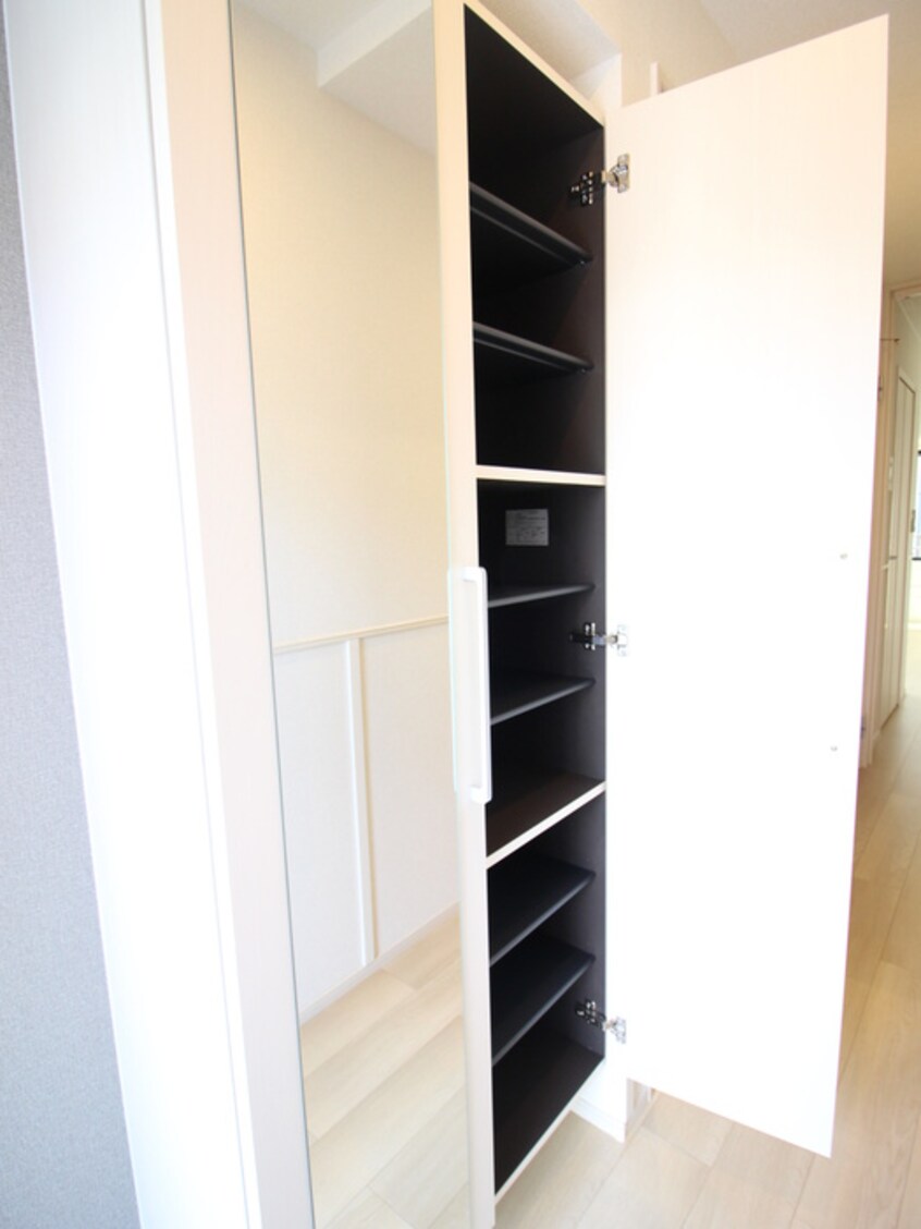 靴箱 フラット・ｽﾘｰ