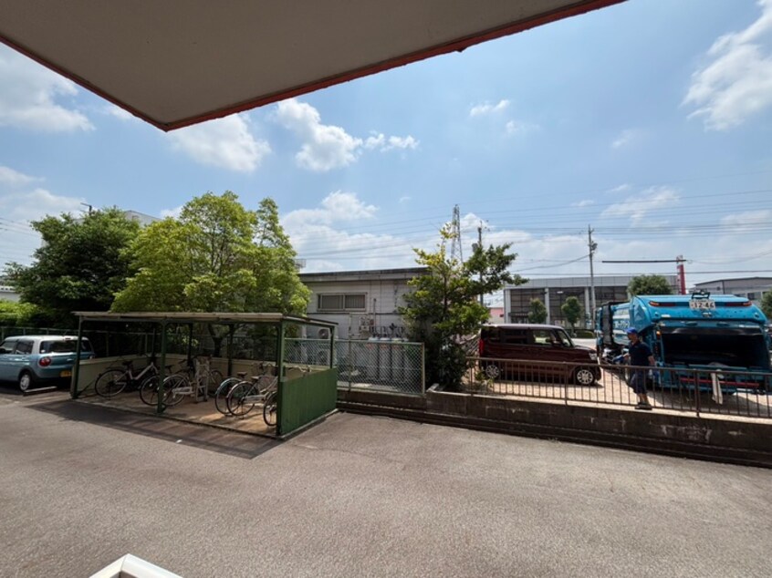 室内からの展望 かりがねハイツ