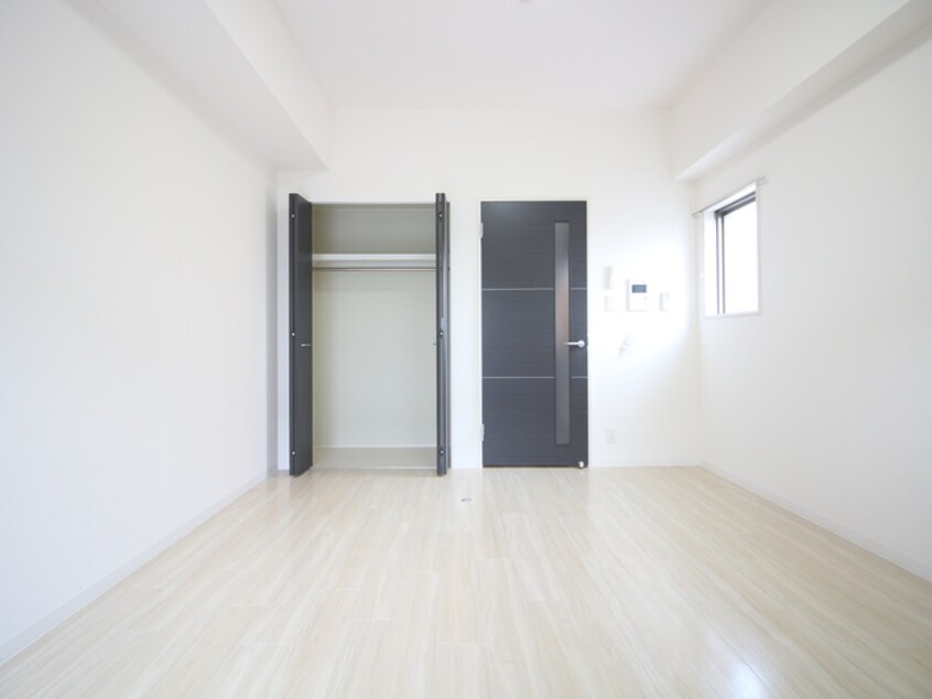 居室 トレヴィ高岳