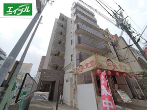 ニューシャトー静