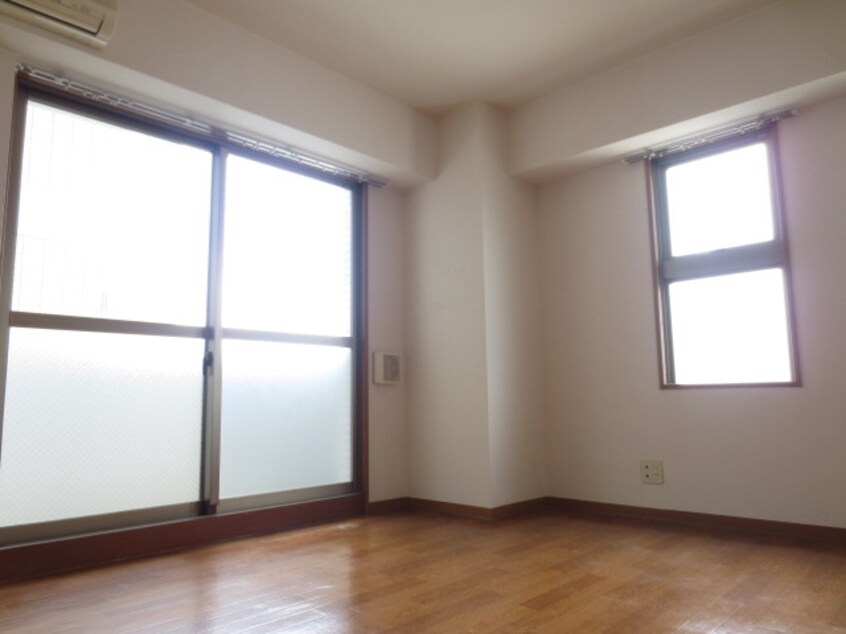 居室 パークアベニュー東山