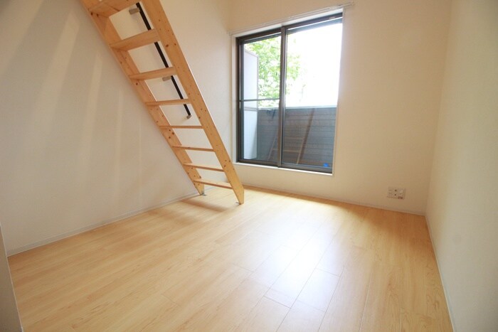 居室 ＢＬＵＥ　ＭＯＭＥＮＴ