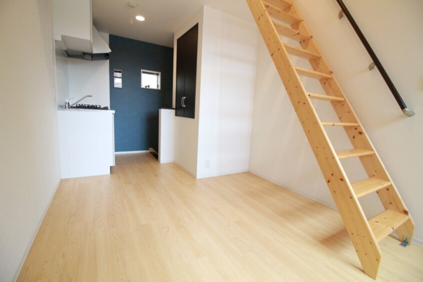 居室 ＢＬＵＥ　ＭＯＭＥＮＴ