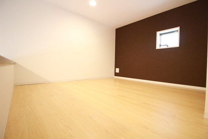 ロフト ＢＬＵＥ　ＭＯＭＥＮＴ