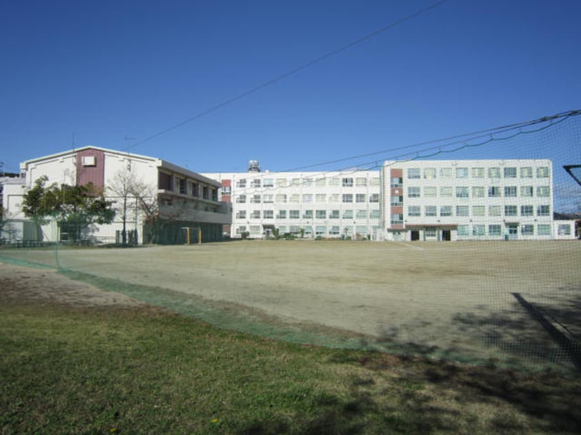大坪小学校(小学校)まで172m コ－ポオリオン