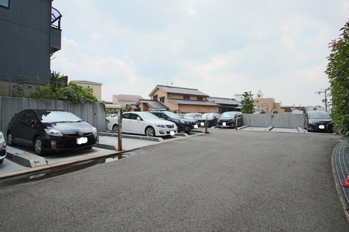 駐車場 井清寿マンション