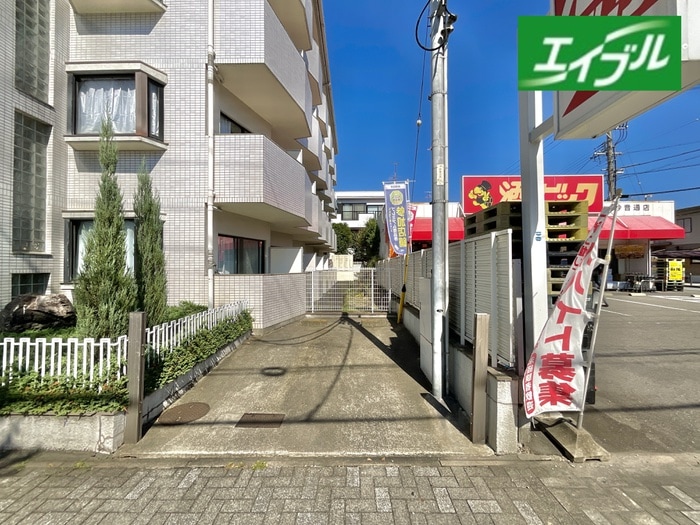 駐車場 ア－バンアメニティ－