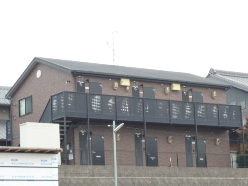 外観写真 アンプルール ブワ アルバ